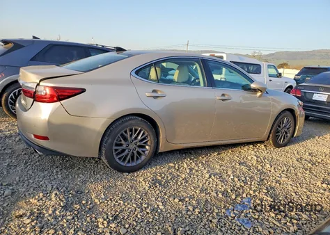 2018 Lexus Es 350 z USA, uszkodzony, nr VIN 58ABK1GG4JU111421